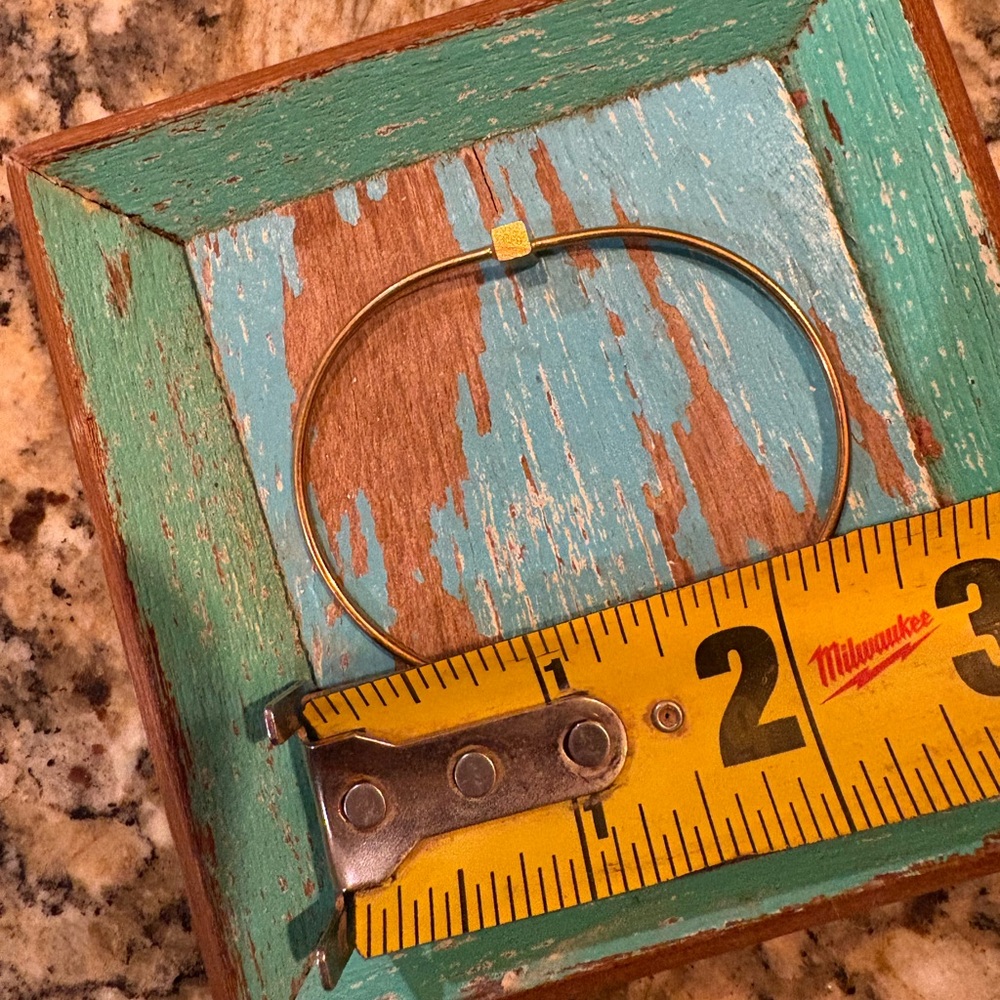 ▪️Thin Gold Block Open Bangle - Picture 6 of 6